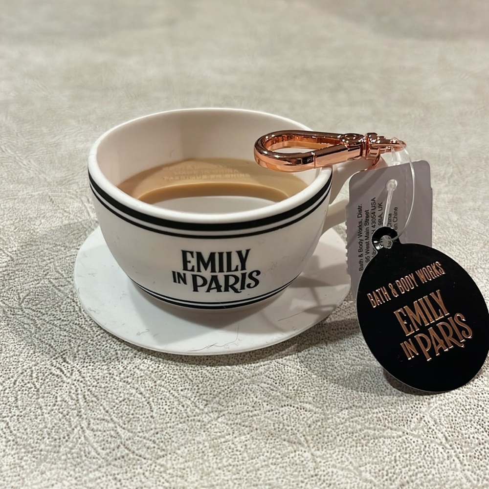 Bath and body works Emily in Paris coffee cup hand sanitizer holder NWT